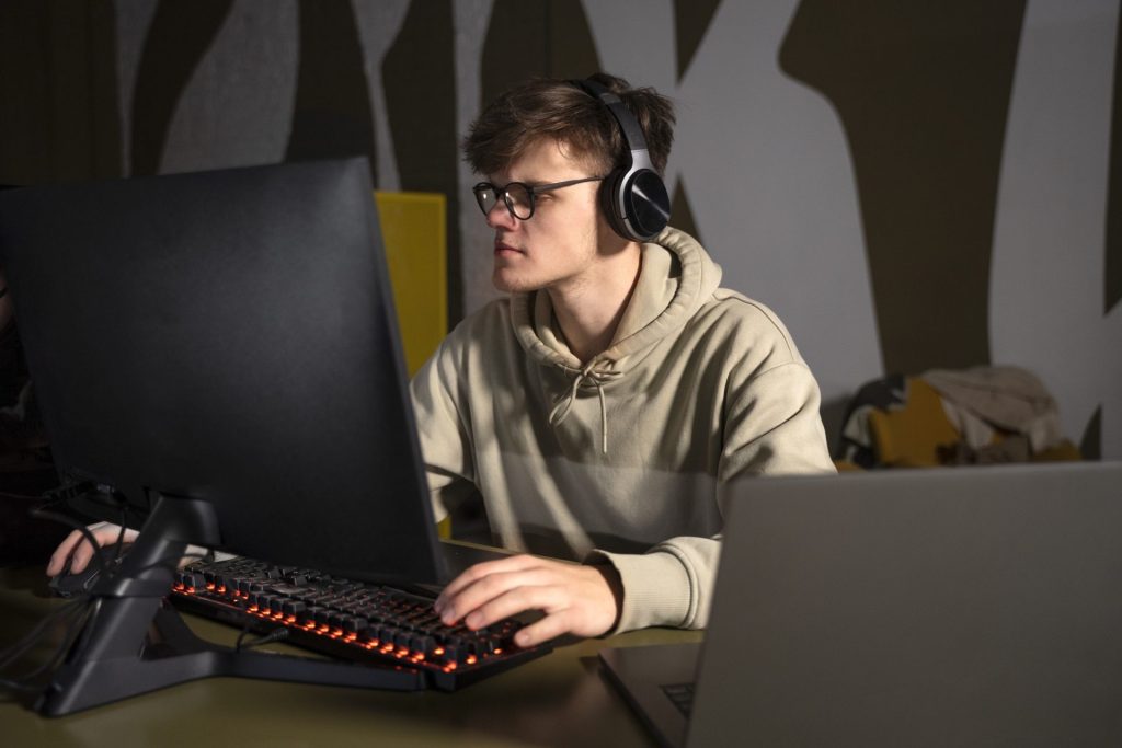 Cybersecurity as a Positive Focus for Teens Online 1 Freepikonline 1